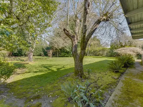 1935 NE Orchard Avenue Mcminnville OR 97128