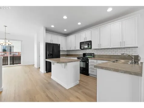 4803 SE Teakwood Street Hillsboro OR 97123