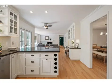 3000 Westview Court Lake Oswego OR 97034