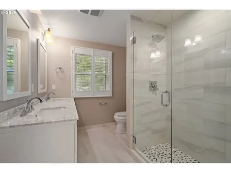 3000 Westview Court Lake Oswego OR 97034