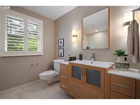 3000 Westview Court Lake Oswego OR 97034
