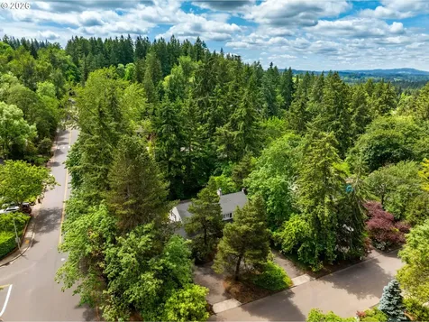 3000 Westview Court Lake Oswego OR 97034