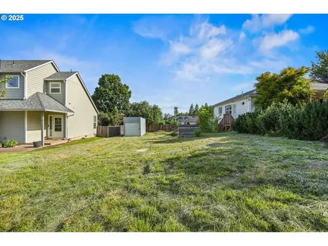 38565 Pleasant Street Sandy OR 97055