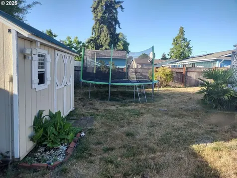 260 Crona Street Junction City OR 97448