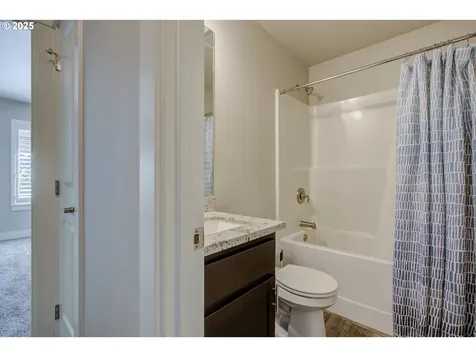 325 Brady Lane Roseburg OR 97471
