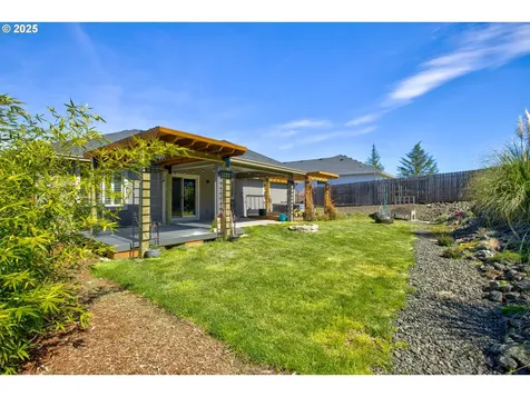 325 Brady Lane Roseburg OR 97471