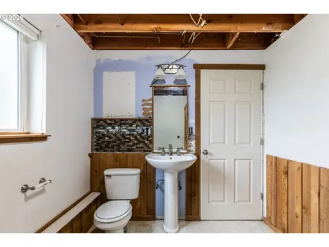 69885 Beaver Hill Drive Rainier OR 97048