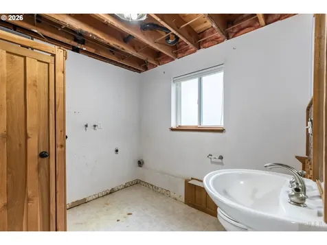 69885 Beaver Hill Drive Rainier OR 97048