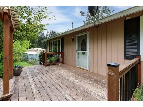 69885 Beaver Hill Drive Rainier OR 97048