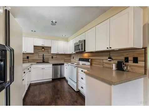 69885 Beaver Hill Drive Rainier OR 97048