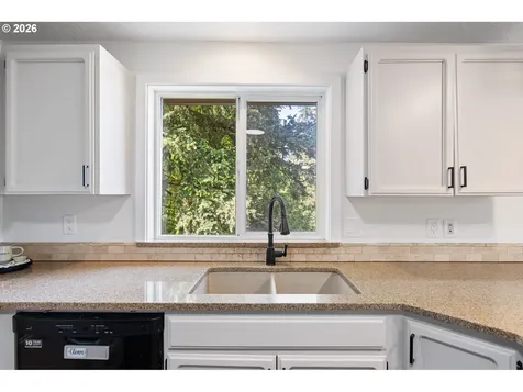 1316 NW Maple Lane Camas WA 98607