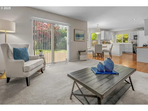 305 SW 169th Place Beaverton OR 97006