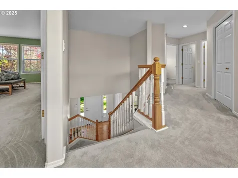 305 SW 169th Place Beaverton OR 97006