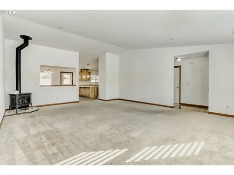 19243 Central Point Road Oregon City OR 97045