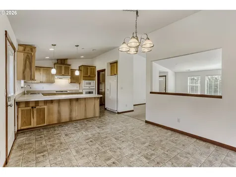 19243 Central Point Road Oregon City OR 97045