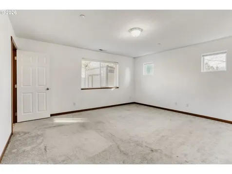 19243 Central Point Road Oregon City OR 97045