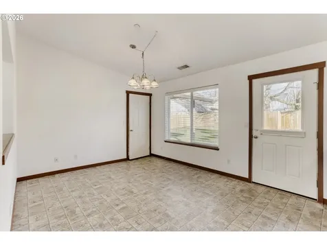 19243 Central Point Road Oregon City OR 97045