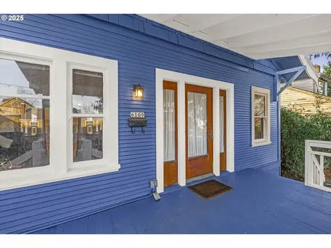 6109 NE 7th Avenue Portland OR 97211