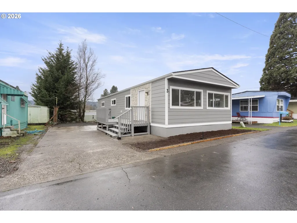 4424 SE Roethe Road Milwaukie OR 97267
