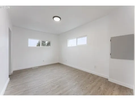 4424 SE Roethe Road Milwaukie OR 97267