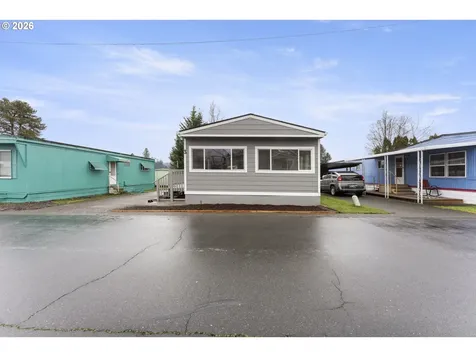 4424 SE Roethe Road Milwaukie OR 97267