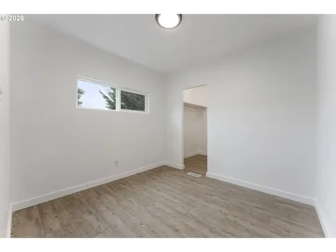 4424 SE Roethe Road Milwaukie OR 97267