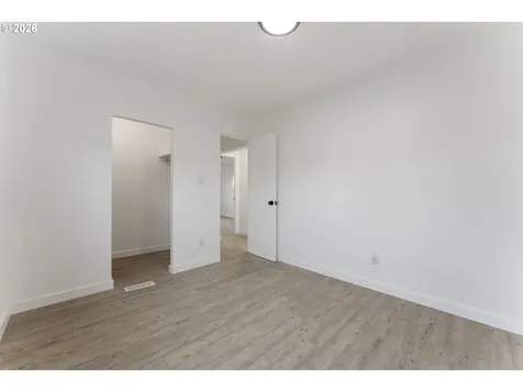 4424 SE Roethe Road Milwaukie OR 97267