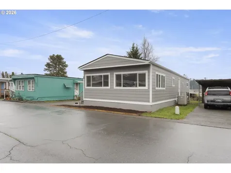 4424 SE Roethe Road Milwaukie OR 97267
