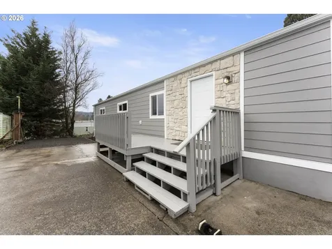 4424 SE Roethe Road Milwaukie OR 97267