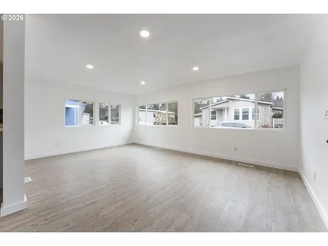 4424 SE Roethe Road Milwaukie OR 97267