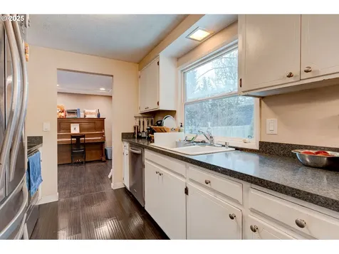 6055 SW 187th Drive Beaverton OR 97078