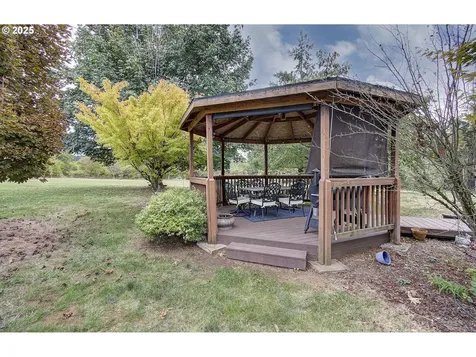 18717 NE 208th Court Brush Prairie WA 98606
