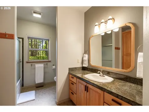9491 Cook Underwood Road Underwood WA 98651