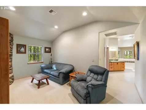 9491 Cook Underwood Road Underwood WA 98651
