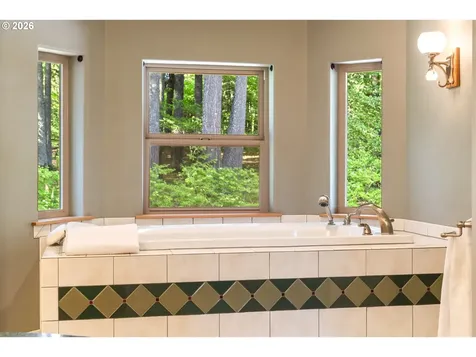 9491 Cook Underwood Road Underwood WA 98651