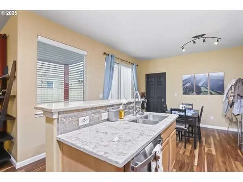 3321 SE Ironwood Avenue Hillsboro OR 97123
