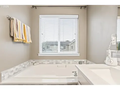 3321 SE Ironwood Avenue Hillsboro OR 97123