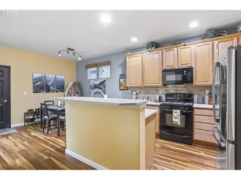 3321 SE Ironwood Avenue Hillsboro OR 97123