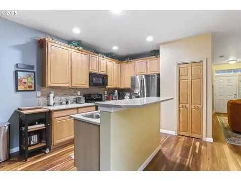 3321 SE Ironwood Avenue Hillsboro OR 97123