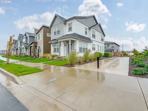 8473 SE Crabapple Street Hillsboro OR 97123