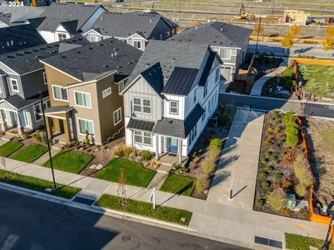 8473 SE Crabapple Street Hillsboro OR 97123