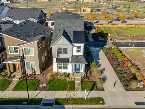 8473 SE Crabapple Street Hillsboro OR 97123