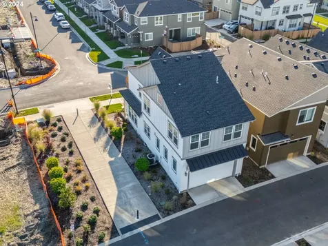 8473 SE Crabapple Street Hillsboro OR 97123