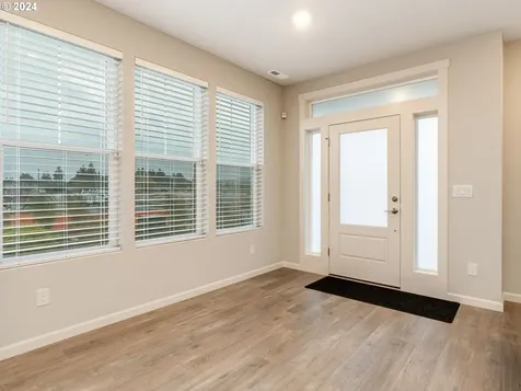 8473 SE Crabapple Street Hillsboro OR 97123