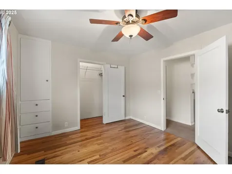 527 W Berdine Street Roseburg OR 97471