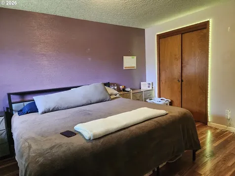 130 NE 12th Avenue Canby OR 97013