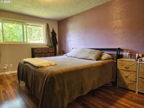 130 NE 12th Avenue Canby OR 97013