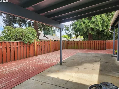 130 NE 12th Avenue Canby OR 97013