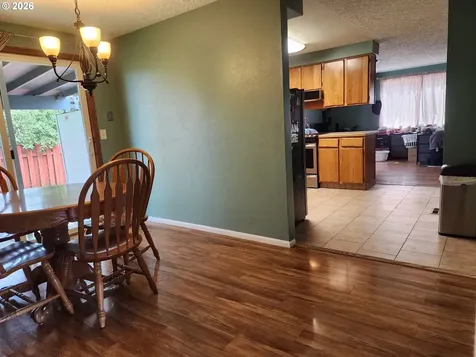 130 NE 12th Avenue Canby OR 97013