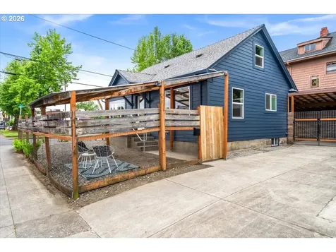 3327 SE 50th Avenue Portland OR 97206